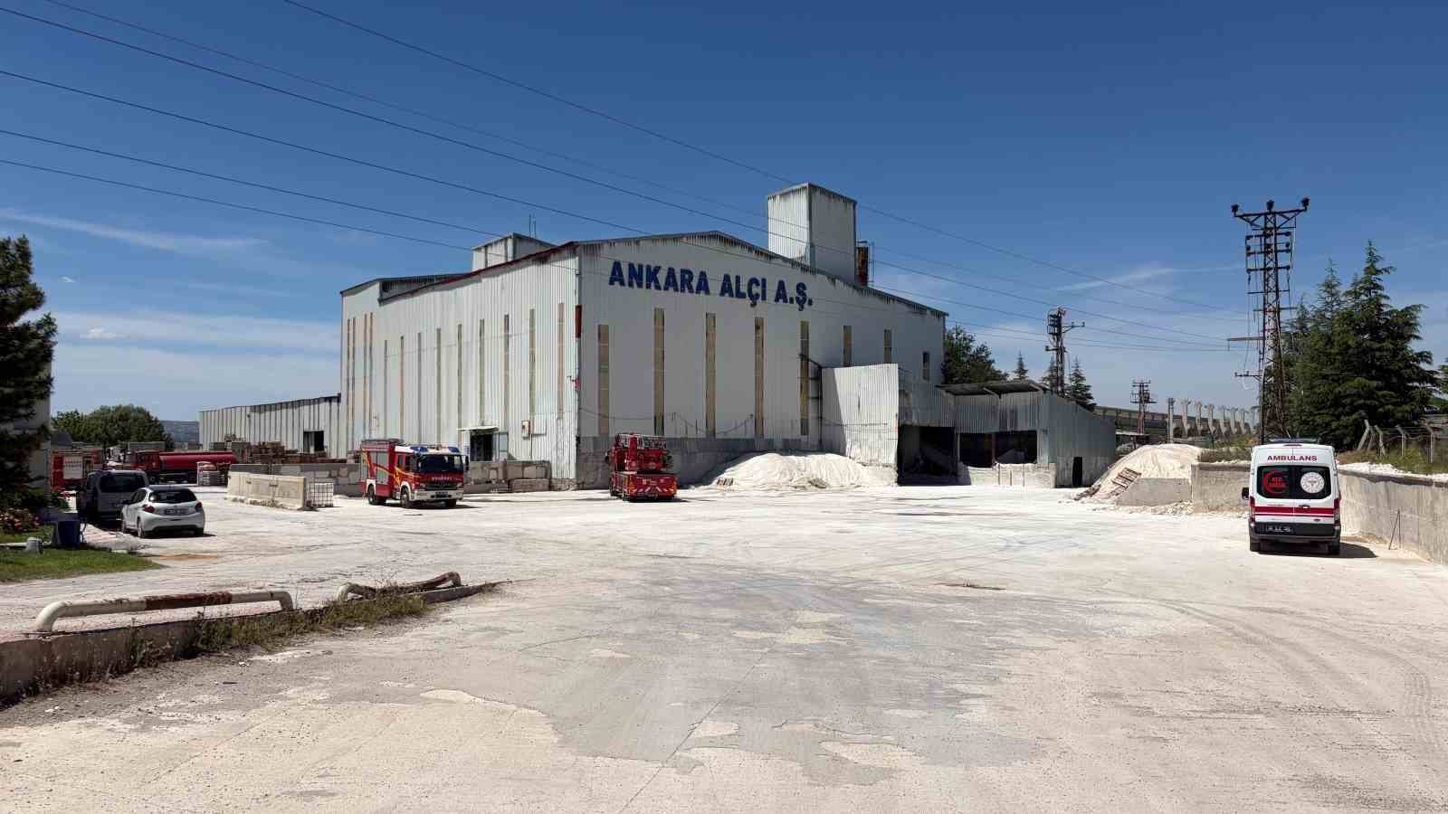 Ankara’daki fabrika yangını söndürüldü 5 ankaradaki fabrika yangini sonduruldu 1 e8a4AdLW