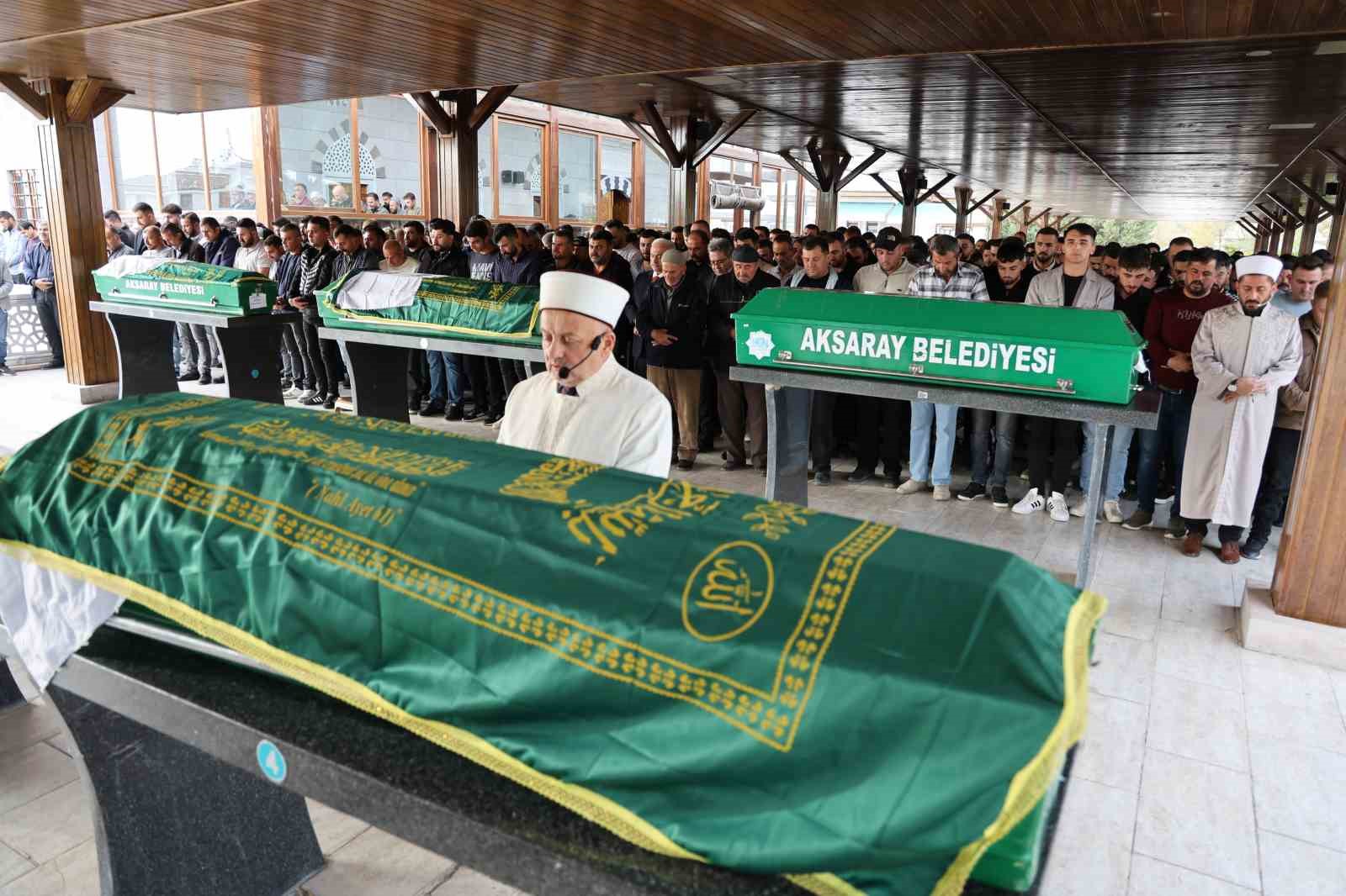 ankaradaki kazada olen 4 kisi aksarayda son yolculuguna ugurlandi 1 eESvy9wl