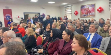 ankaralilar-turk-sanat-muzigi-konserinde-bir-araya-geldi-2xLgeAle.jpg