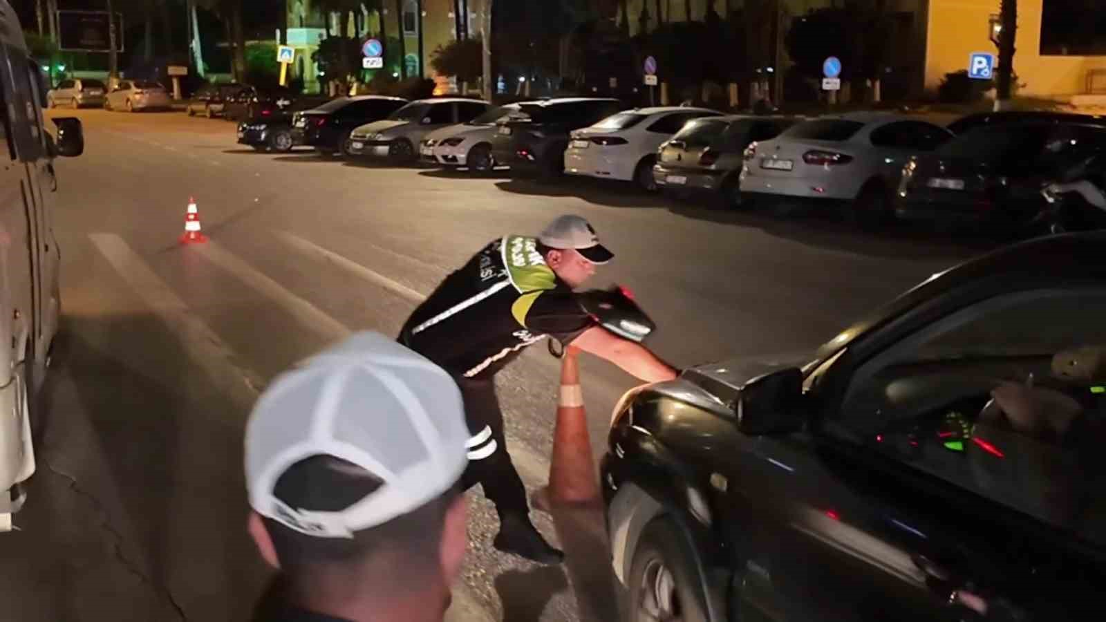 anksiyetem tuttu diyerek polisten kacan surucu 557 bin lira ceza yedi 1 KDNIU8d3