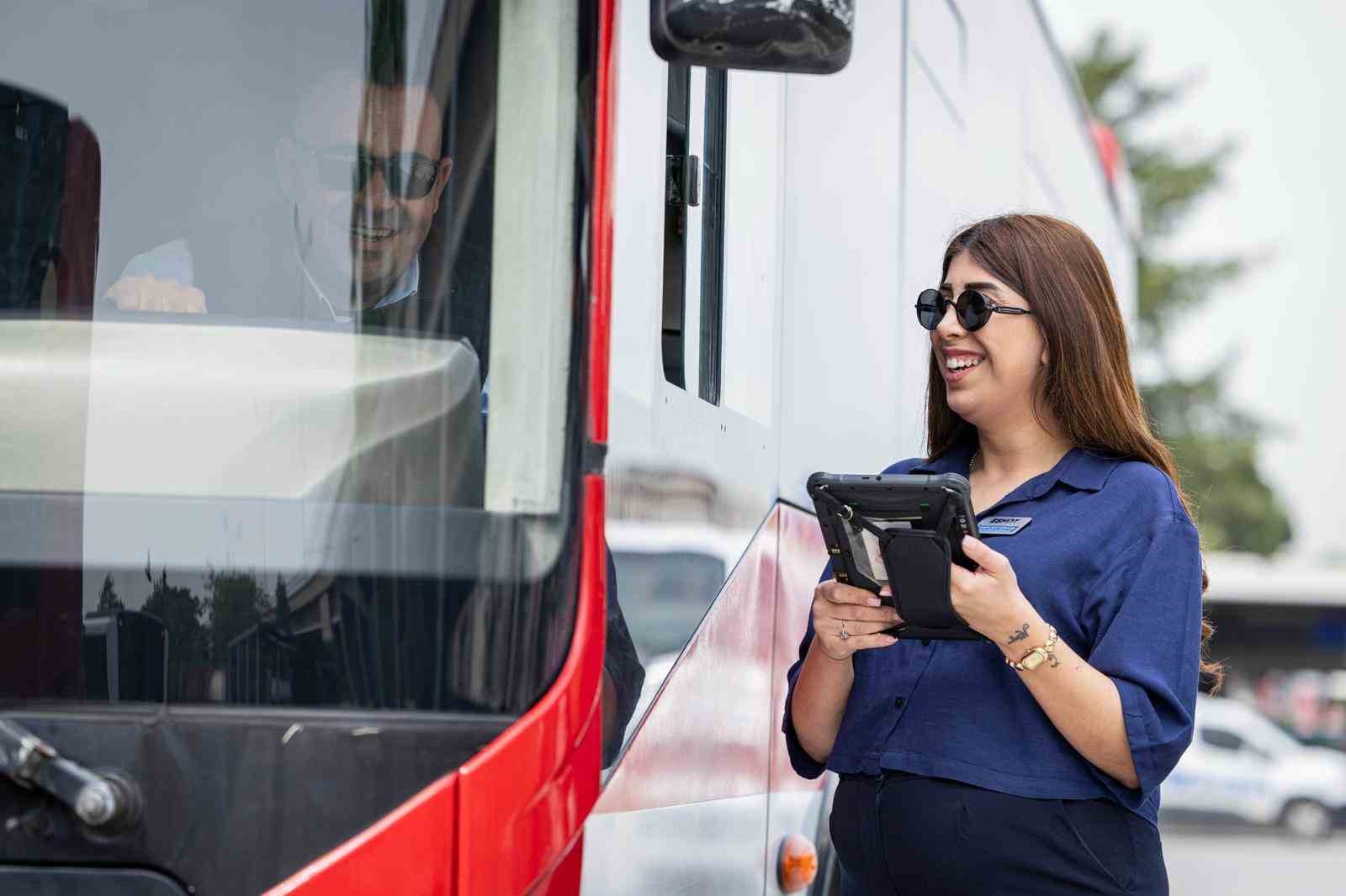 Anne adayı ESHOT şoförü, doğum sonrası direksiyona dönmek için gün sayıyor 10 anne adayi eshot soforu dogum sonrasi direksiyona donmek icin gun sayiyor 6 EKlcpY1y