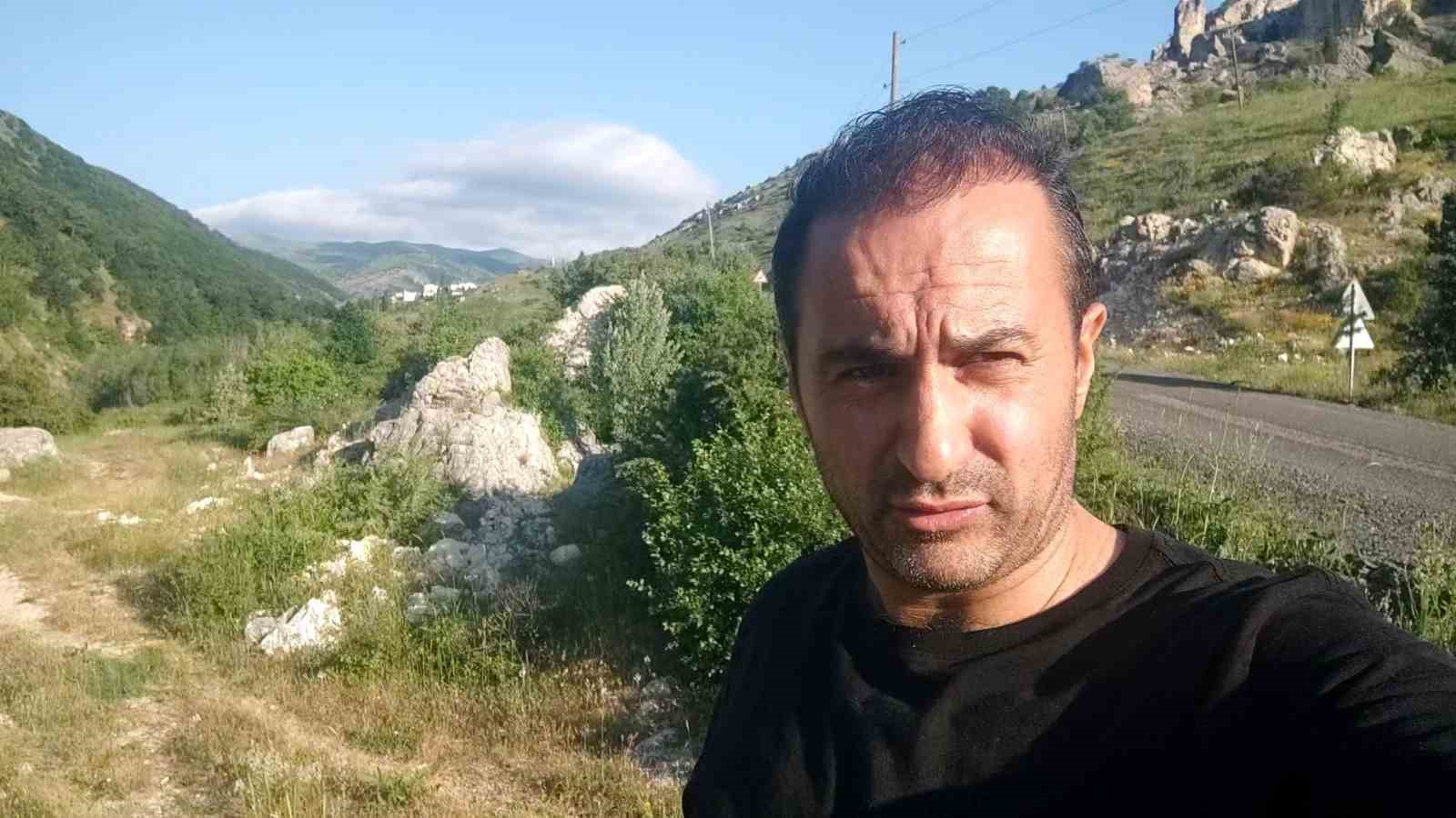 anne ayi ve 3 yavrusu arazide goruntulendi 0 bLVvfrrK