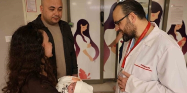 anne-karninda-once-kan-nakli-ardindan-ameliyat-hayata-bin-600-gramla-tutundu-VOpC6wBb.jpg
