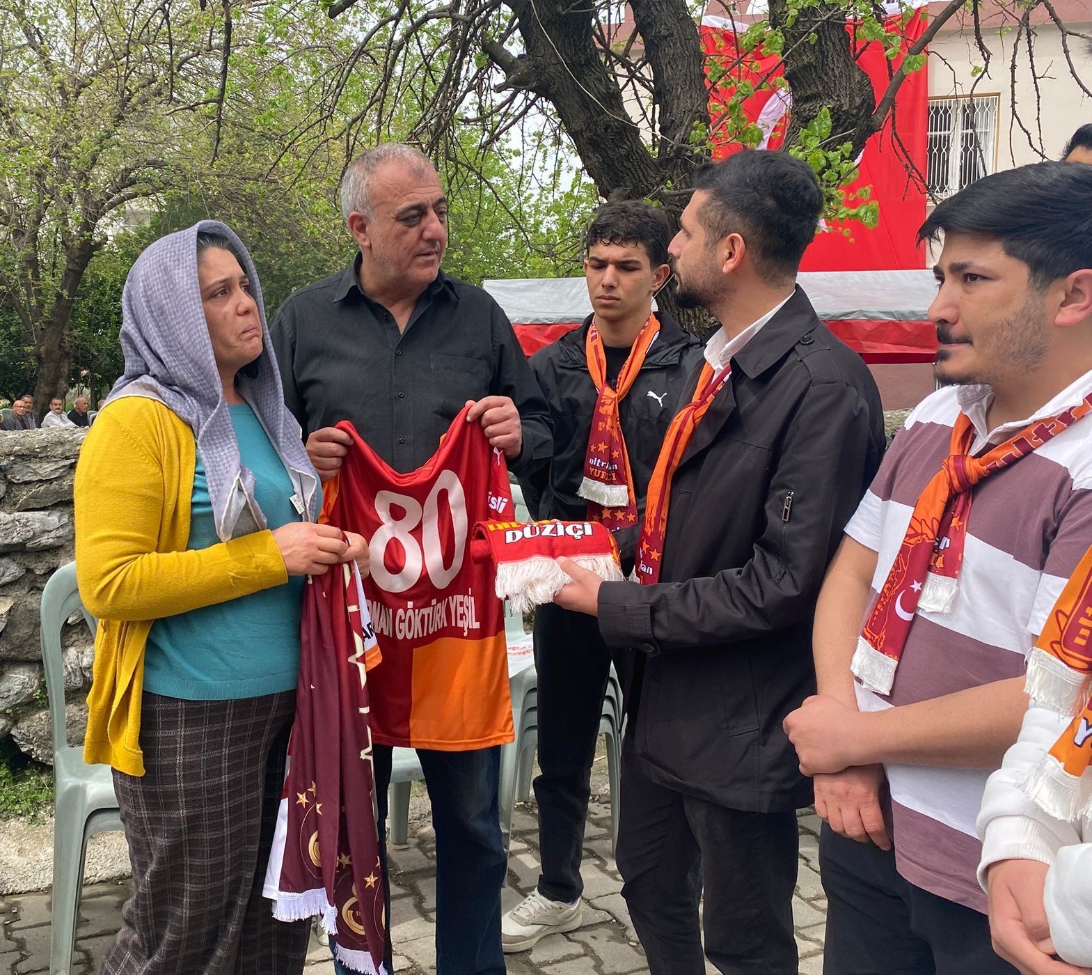 Anne Sonay Yeşil: "Galatasaray’ın 5 yıldızlı formasını alacaktık, olmadı" 9 anne sonay yesil galatasarayin 5 yildizli formasini alacaktik olmadi 5
