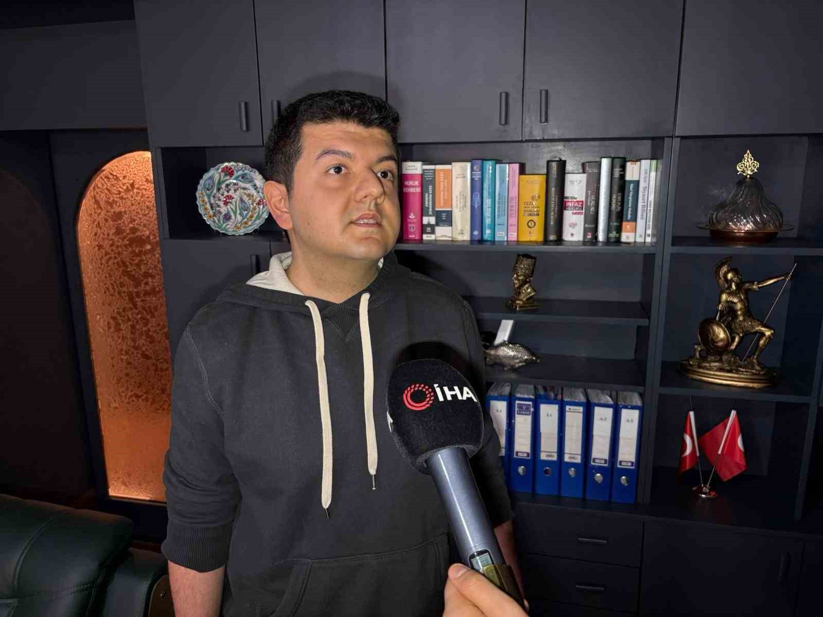 anne ve teyzelerini kaybettikleri kaza hakkinda ilk kez konusan kardesler teyzem surucunun bilerek uzerlerinden ZQfJsU5D