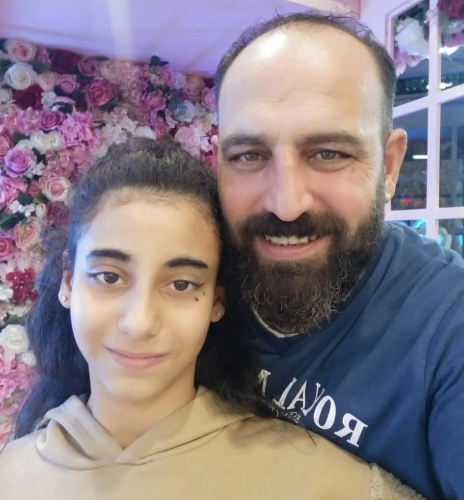 Annenin feryadı yürekleri dağladı: Babalarının öldürdüğü kardeşler toprağa verildi 9 annenin feryadi yurekleri dagladi babalarinin oldurdugu kardesler topraga verildi 5 NXHhbzhV