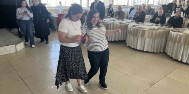 annenin-mutluluk-gozyaslari-sZbm5tBI.jpg