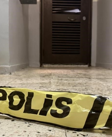 annesi-ve-agabeyini-olduren-sahisla-ilgili-sok-gelisme-halusinasyonlar-gorup-kizlari-tehdit-etmis-WI85JrvG.jpg