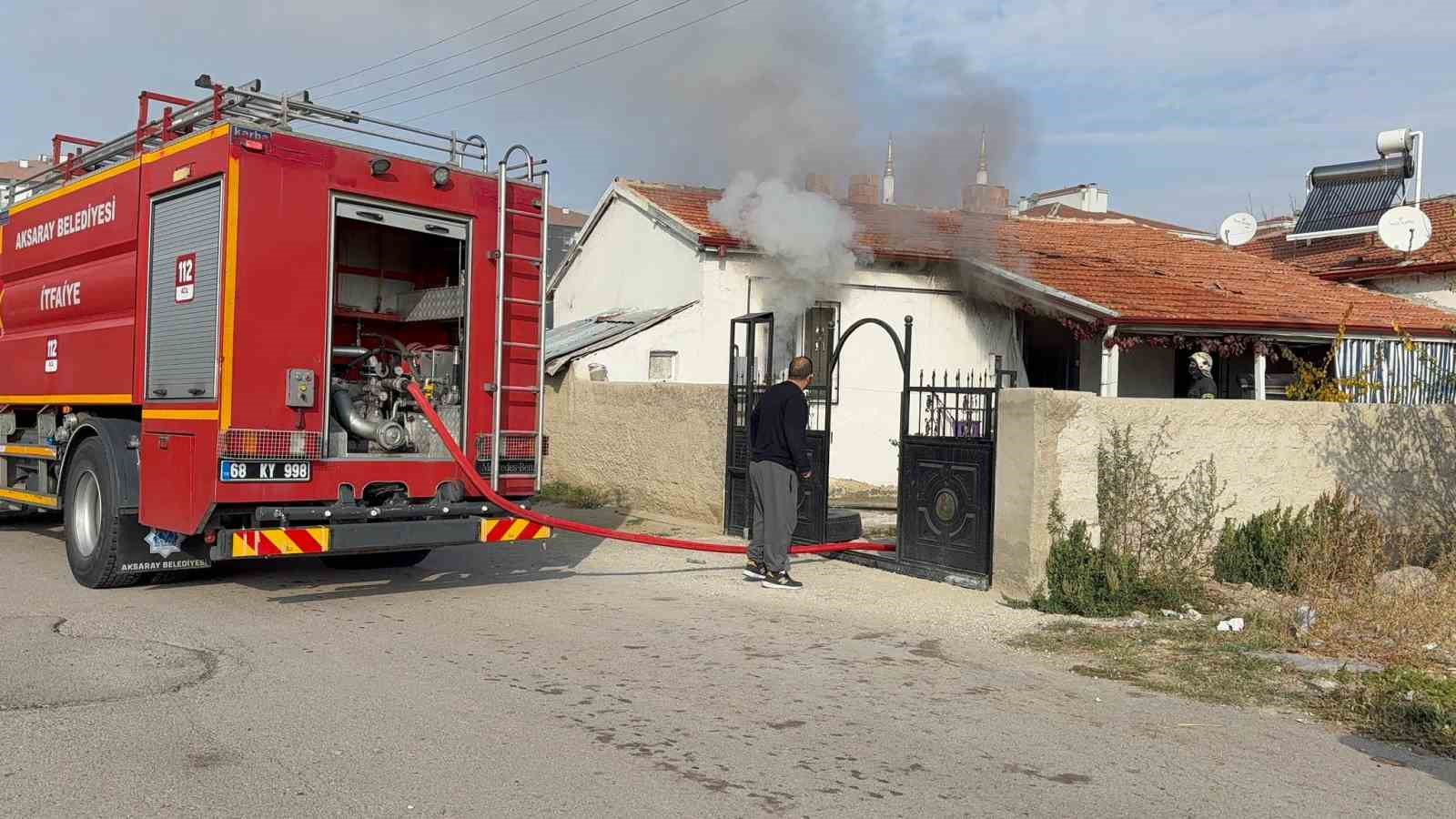 annesinin evini atese verip kacti 1
