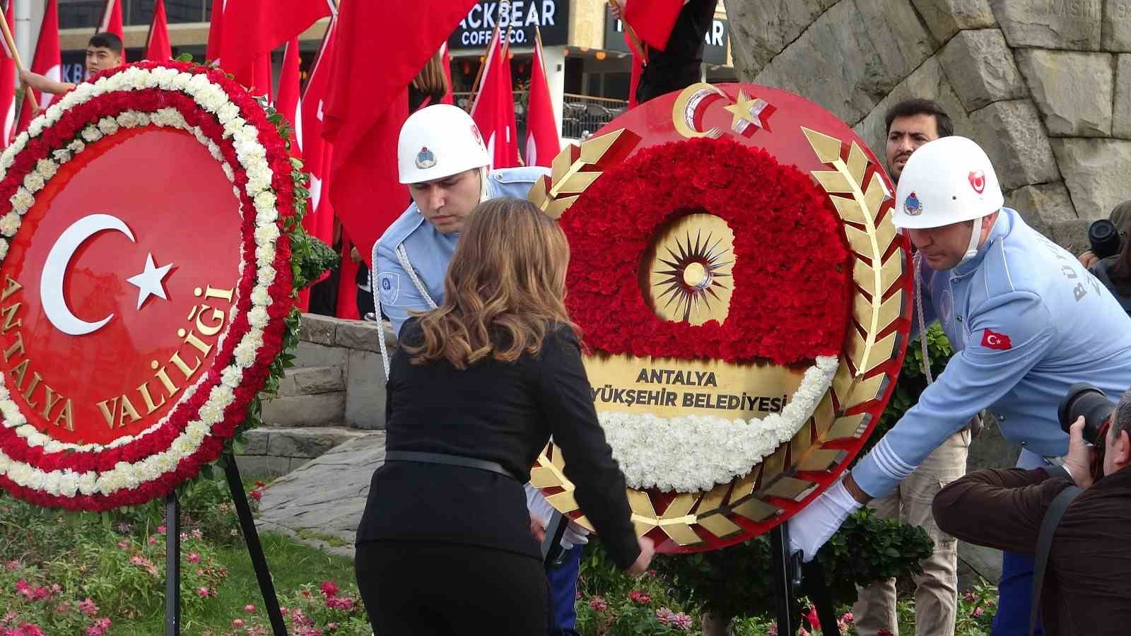 antalya ata icin tek yurek oldu 11