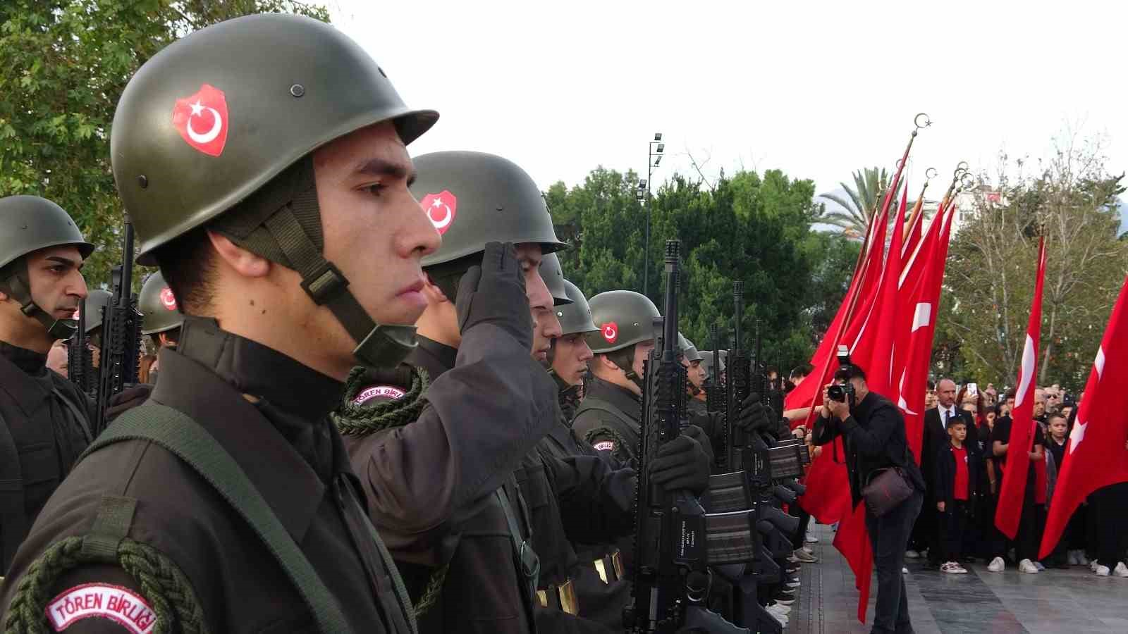antalya ata icin tek yurek oldu 12 E671yhqr