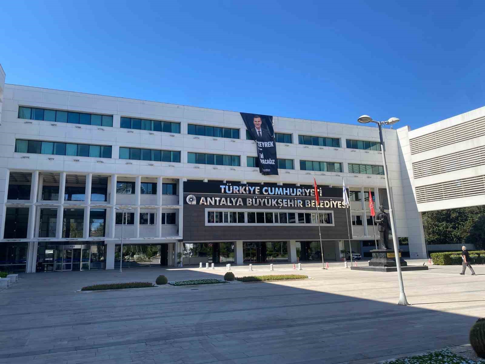 antalya buyuksehir belediyesine yonelik yeni operasyon 34 gozalti karari 0 RnpYrABu