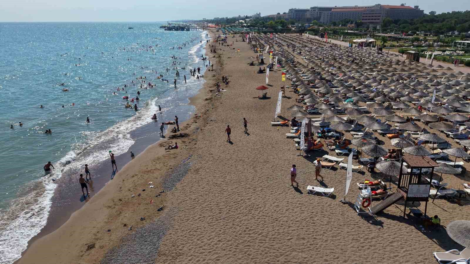 antalya ekim ayinda zirve yapti 10 ayda 16 milyon turisti asti 3 4QEvOM9L