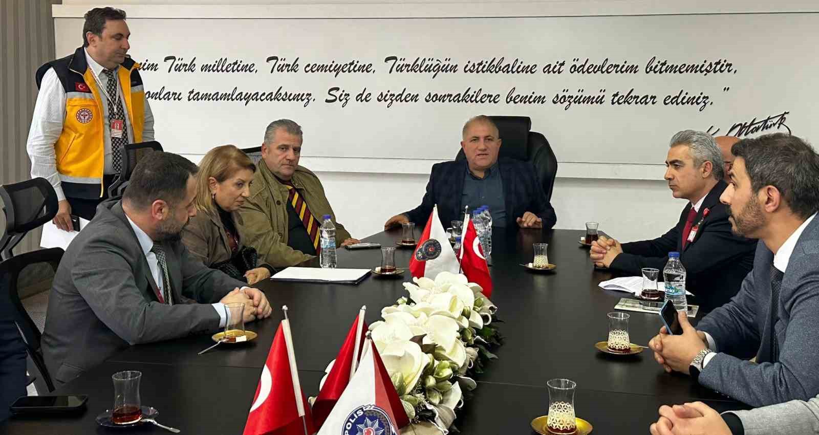 antalya havalimaninda uluslararasi salgin senaryolu acil durum tatbikati 2 7CWdhp1W