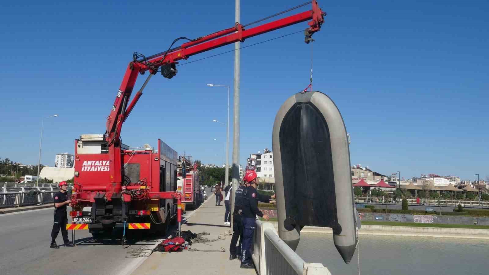 antalya itfaiyesinden film gibi marti kurtarma operasyonu 11 uBc8Rgku