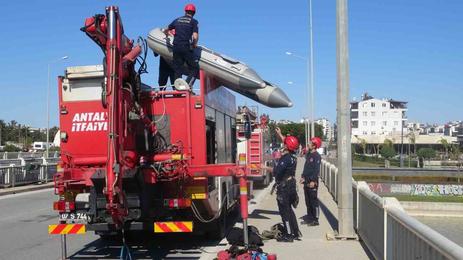 antalya itfaiyesinden film gibi marti kurtarma operasyonu 7 7NlV3hM5