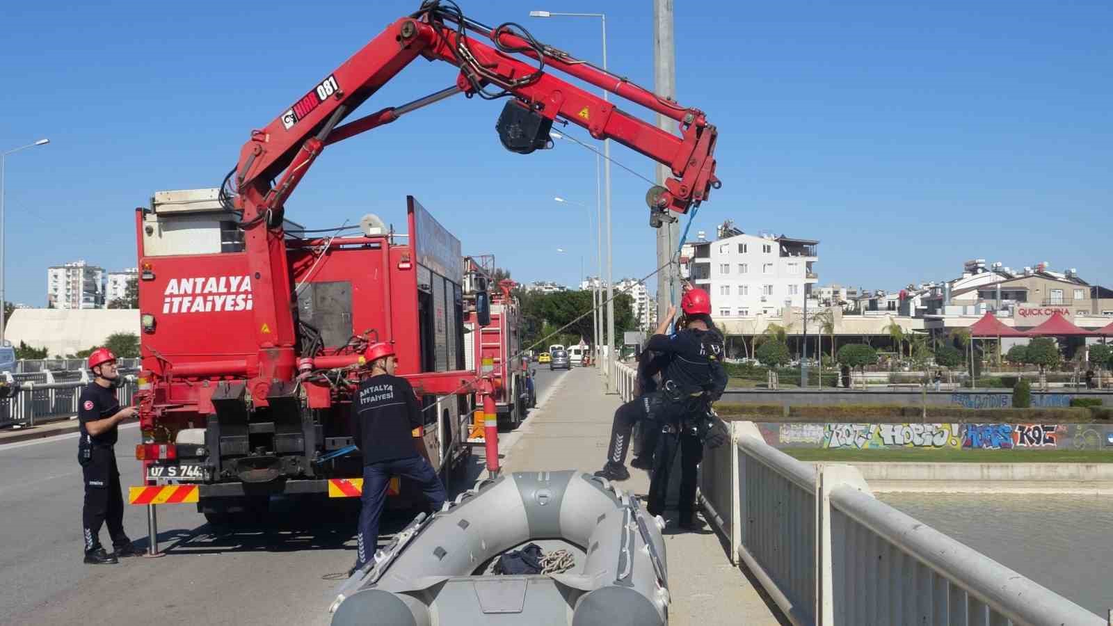 antalya itfaiyesinden film gibi marti kurtarma operasyonu 9 gmLhm8WF