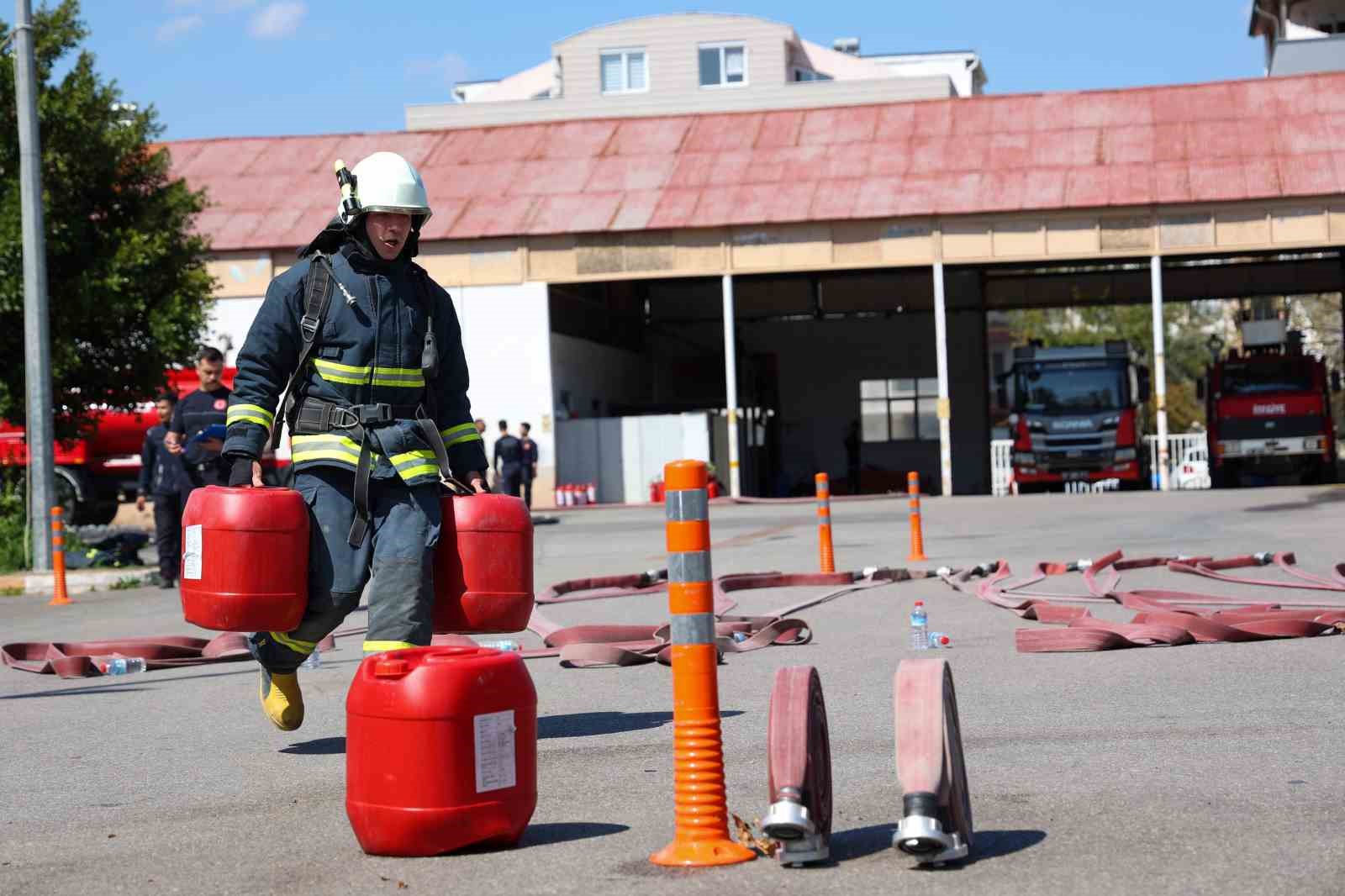 antalya itfaiyesinin taze kanlari goreve hazir 8 vNOJy4aF