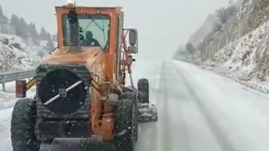 antalya konya kara yolunda kar yagisi araliklarla devam ediyor 8 ekBHlKzD