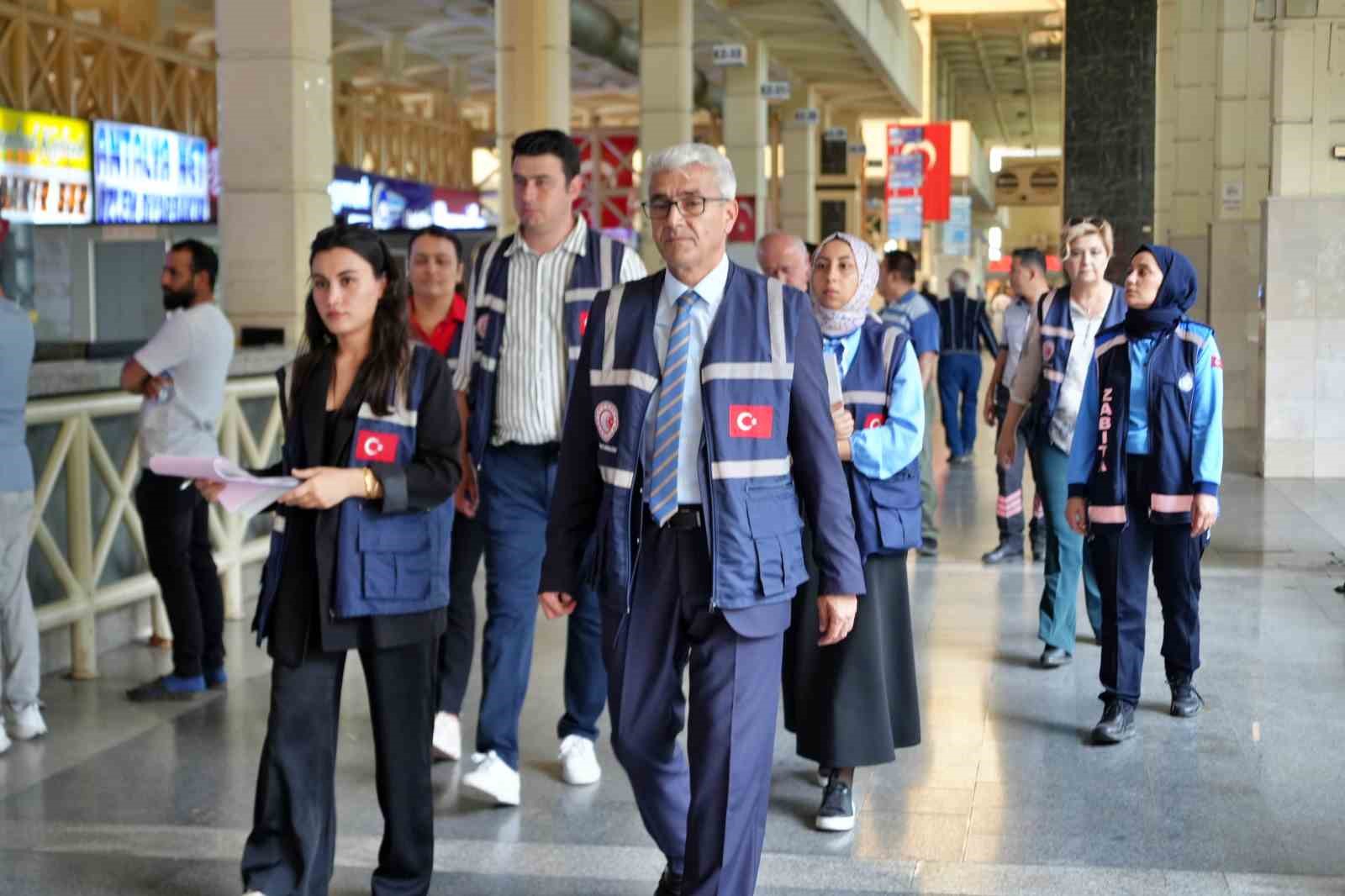 Antalya otogarında bayram öncesi bilet ve fiyat etiketi denetimi 5 antalya otogarinda bayram oncesi bilet ve fiyat etiketi denetimi 1 Qsm8Vkeb