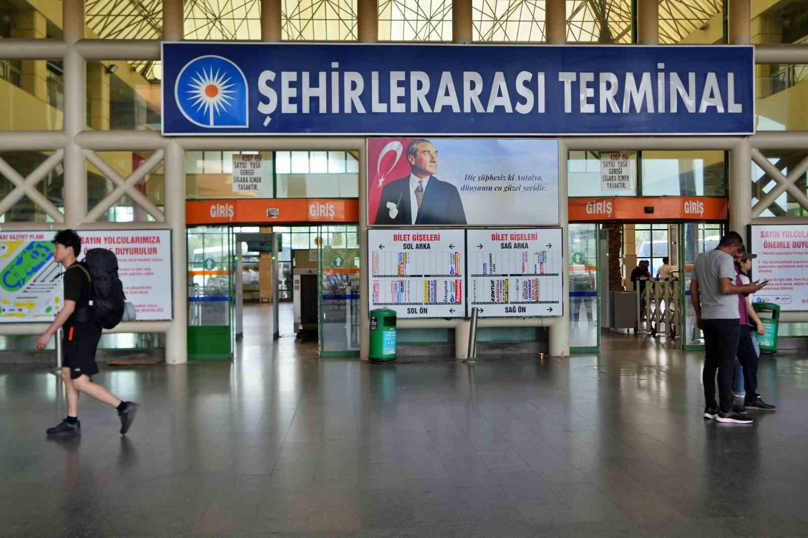 Antalya otogarında bayram öncesi bilet ve fiyat etiketi denetimi 6 antalya otogarinda bayram oncesi bilet ve fiyat etiketi denetimi 2