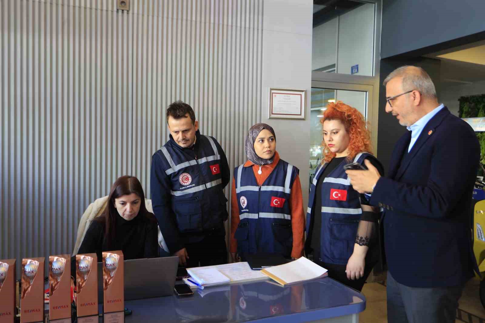 antalya ticaret il mudurlugu ekiplerinden kuyumcu ve emlakcilara denetim 2 QHAkSpHU