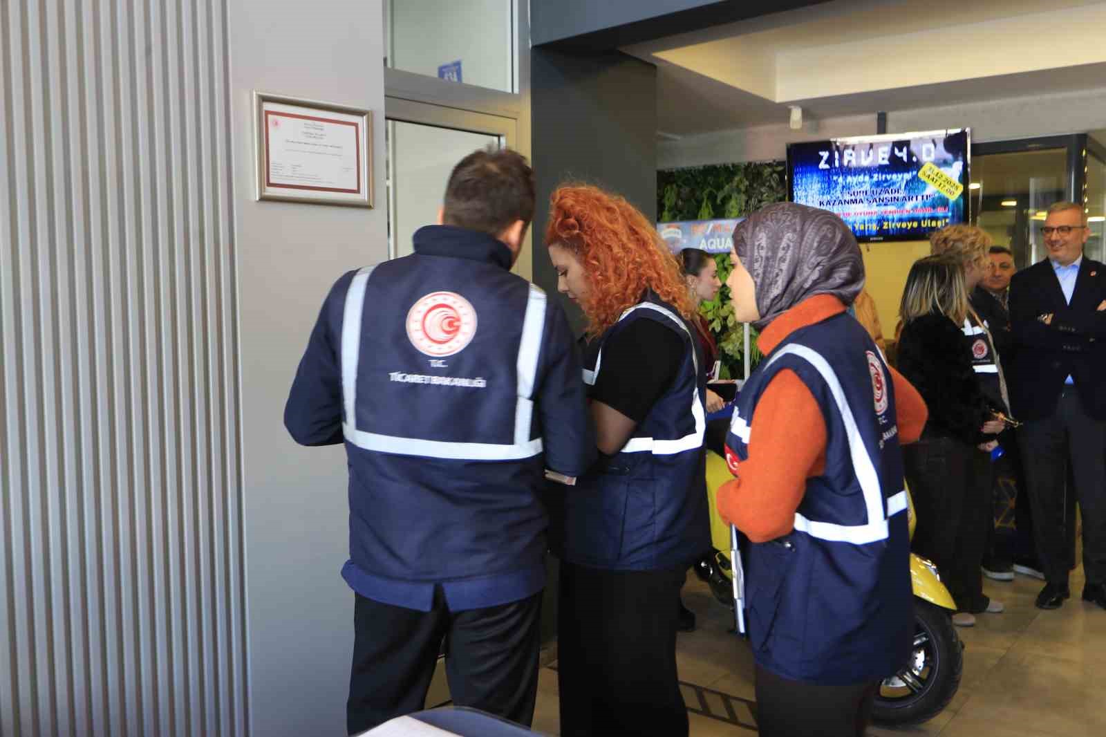 antalya ticaret il mudurlugu ekiplerinden kuyumcu ve emlakcilara denetim 7 WN6qMMiv