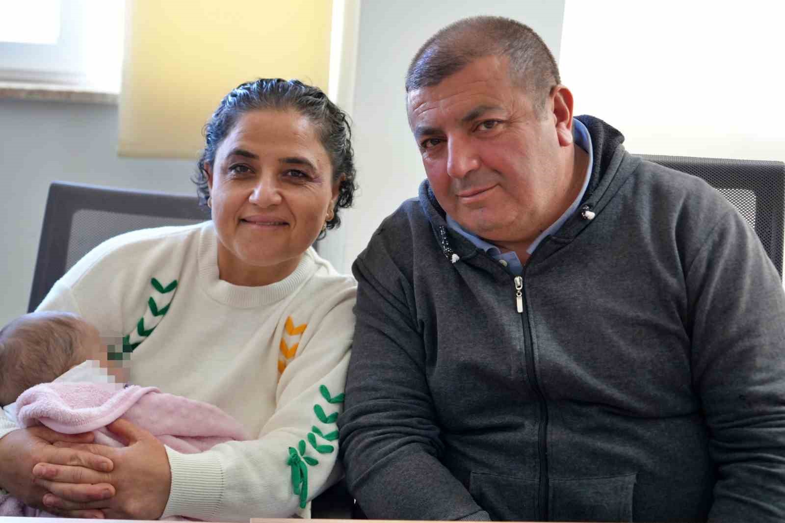 Antalya’da 10 çocuk yeni ailesine kavuştu: "Kendim doğurmuş gibiyim" 6 antalyada 10 cocuk yeni ailesine kavustu kendim dogurmus gibiyim 2 cnJUYl1j
