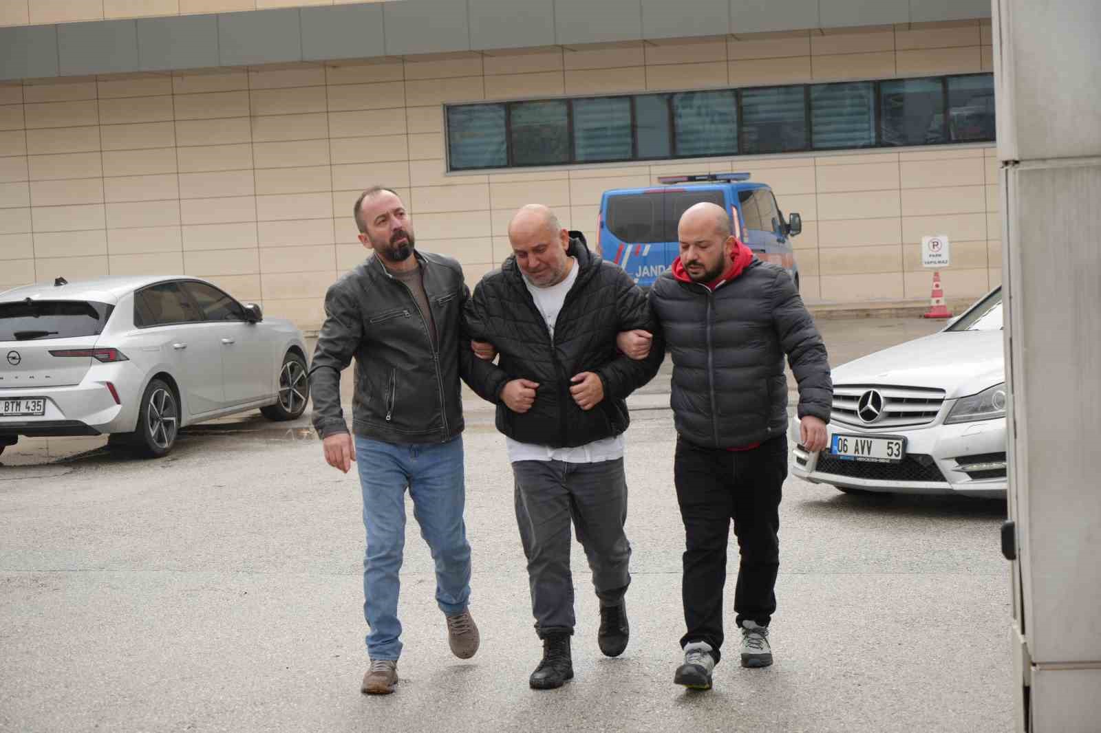 antalyada 10 kisinin olumuyle sonuclanan kazada aci adli tip kurumu onune tasindi 3 jG1eUVel