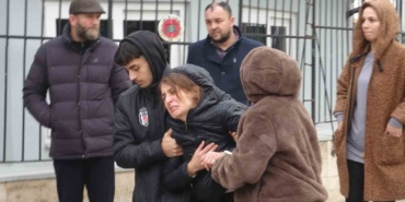 antalyada-10-kisinin-olumuyle-sonuclanan-kazada-aci-adli-tip-kurumu-onune-tasindi-CHWYSrfz.jpg