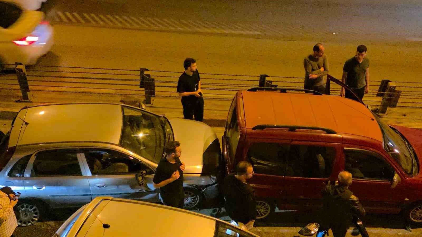 antalyada 11 aracli zincirleme kaza 1 yarali 4 zINE4J1l