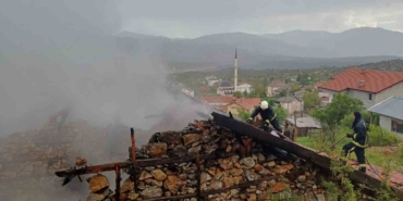 antalyada-110-yillik-dugmeli-ev-yanginda-kule-dondu-sIYyGjbW.jpg