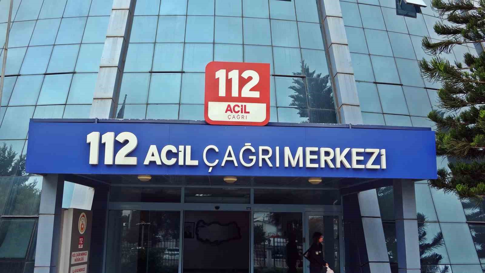 Antalya’da 112 Acil Çağrı Merkezine 2025 yılında 3 milyon çağrı geldi, yüzde 54’ü asılsız çıktı 6 antalyada 112 acil cagri merkezine 2025 yilinda 3 milyon cagri geldi yuzde 54u asilsiz LAIQ6kc1
