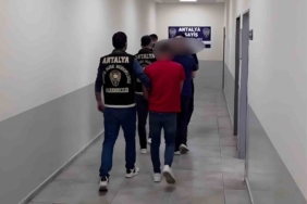 Ankara’da 16 yaşındaki Kayra’nın bıçaklı saldırıda ölmesiyle ilgili gözaltına alınan baba ve oğlu tutuklandı 3 thumbnail