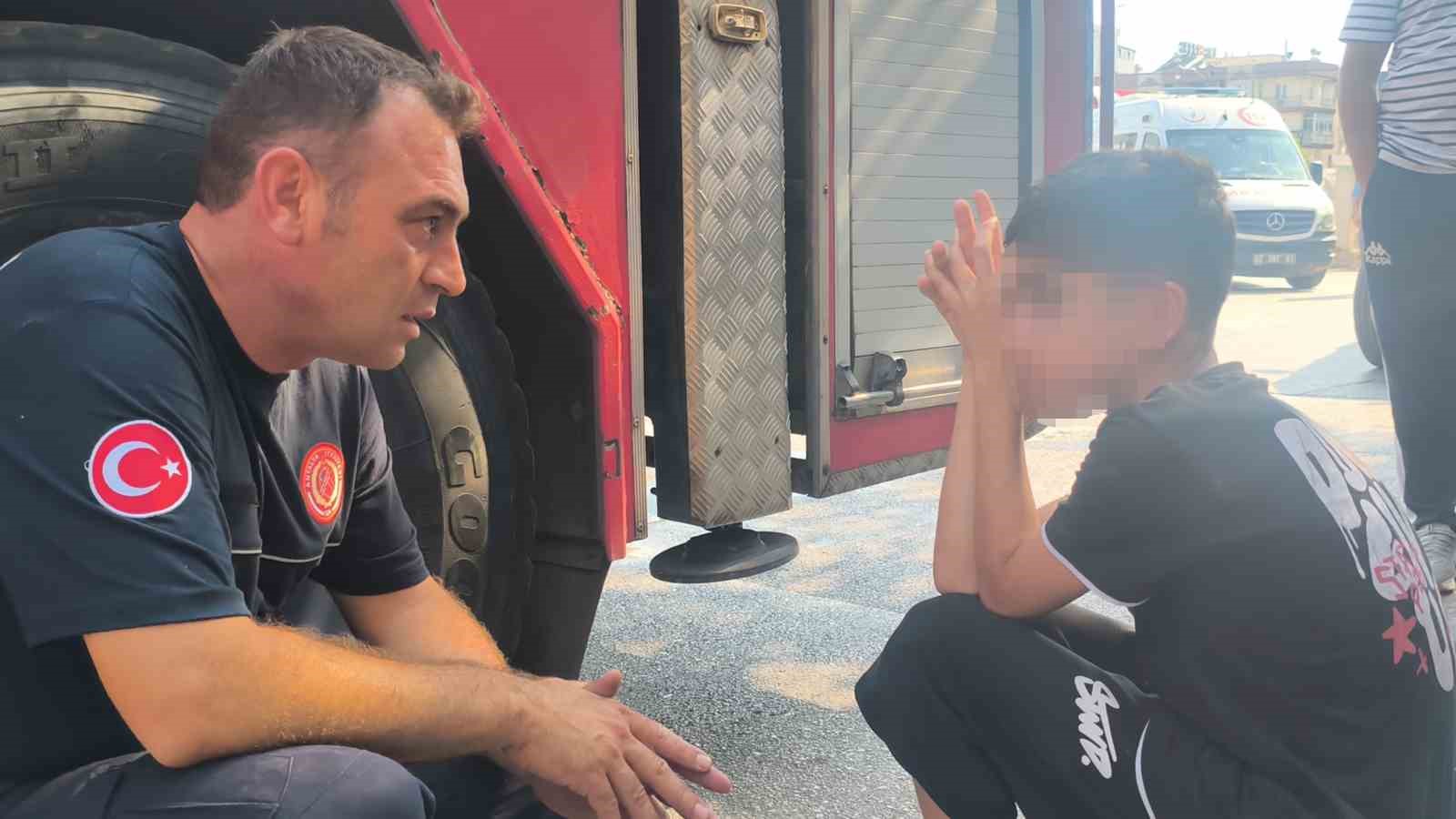 Antalya’da 13 yaşındaki çocuk çakmakla oynarken evi yaktı 4 antalyada 13 yasindaki cocuk cakmakla oynarken evi yakti 0 brVDWRkS