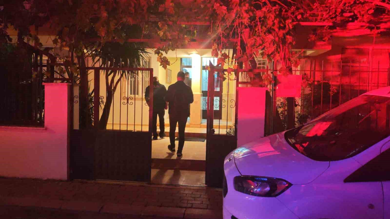 antalyada 16 yasindaki cocuk evde silahla vurulmus halde olu bulundu 2 mPTTMPlq