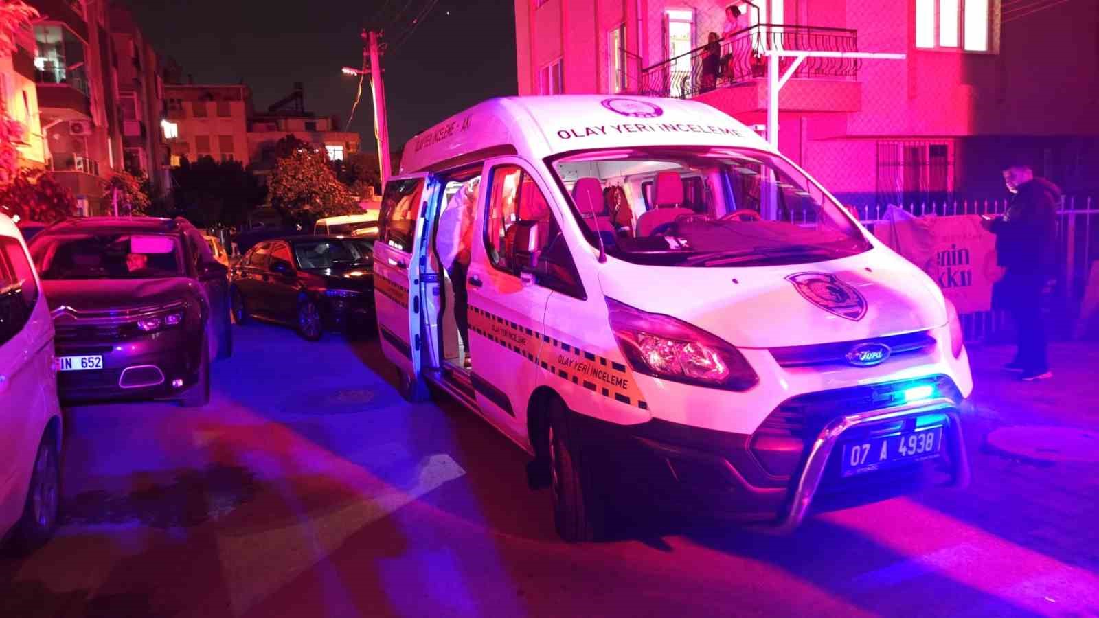 antalyada 16 yasindaki cocuk evde silahla vurulmus halde olu bulundu 5 pqsQl13U