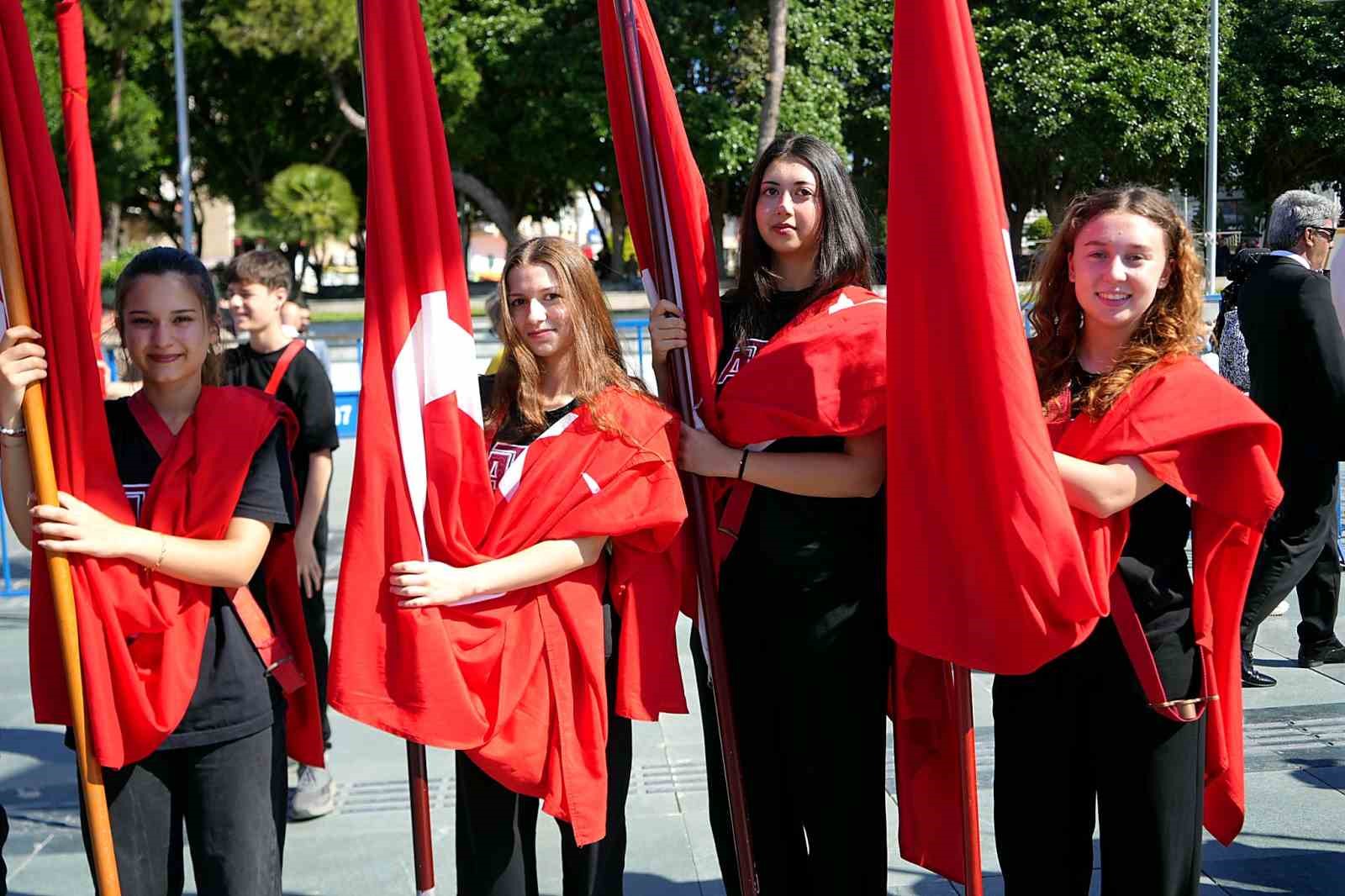 antalyada 19 mayis coskusu celenk toreniyle basladi 7 899iSkkQ