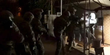 antalyada-20-ayri-adrese-150-personelle-es-zamanli-operasyon-l6JfyUS8.jpg