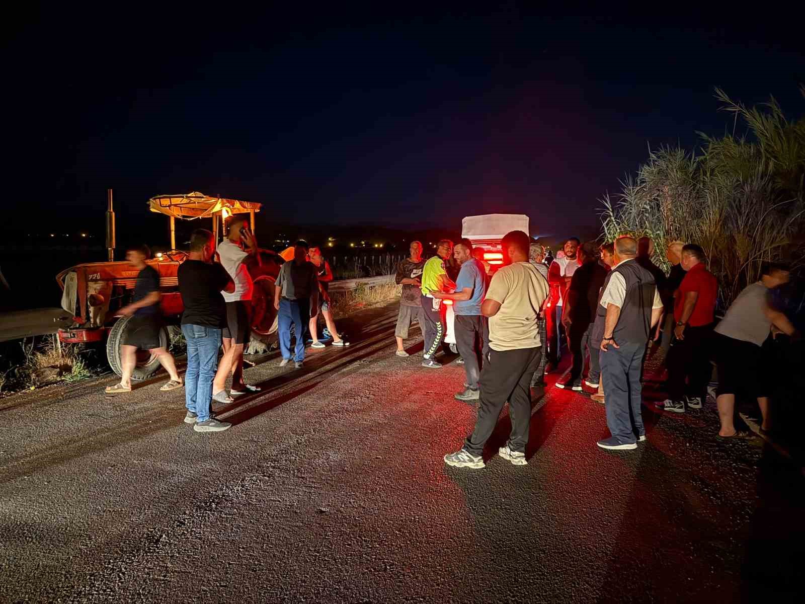antalyada 3 aracin karistigi zincirleme kaza 1 yarali 1 A1IZRy2e
