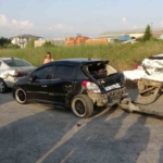antalyada-4-aracli-zincirleme-kaza-6si-turist-7-yarali-EswzX7v5.jpg