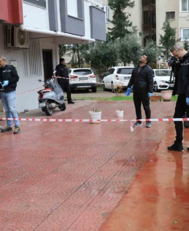antalyada-5-yasindaki-oglunun-olumunun-ardindan-anne-de-balkondan-dustu-LVGcCO7a.jpg