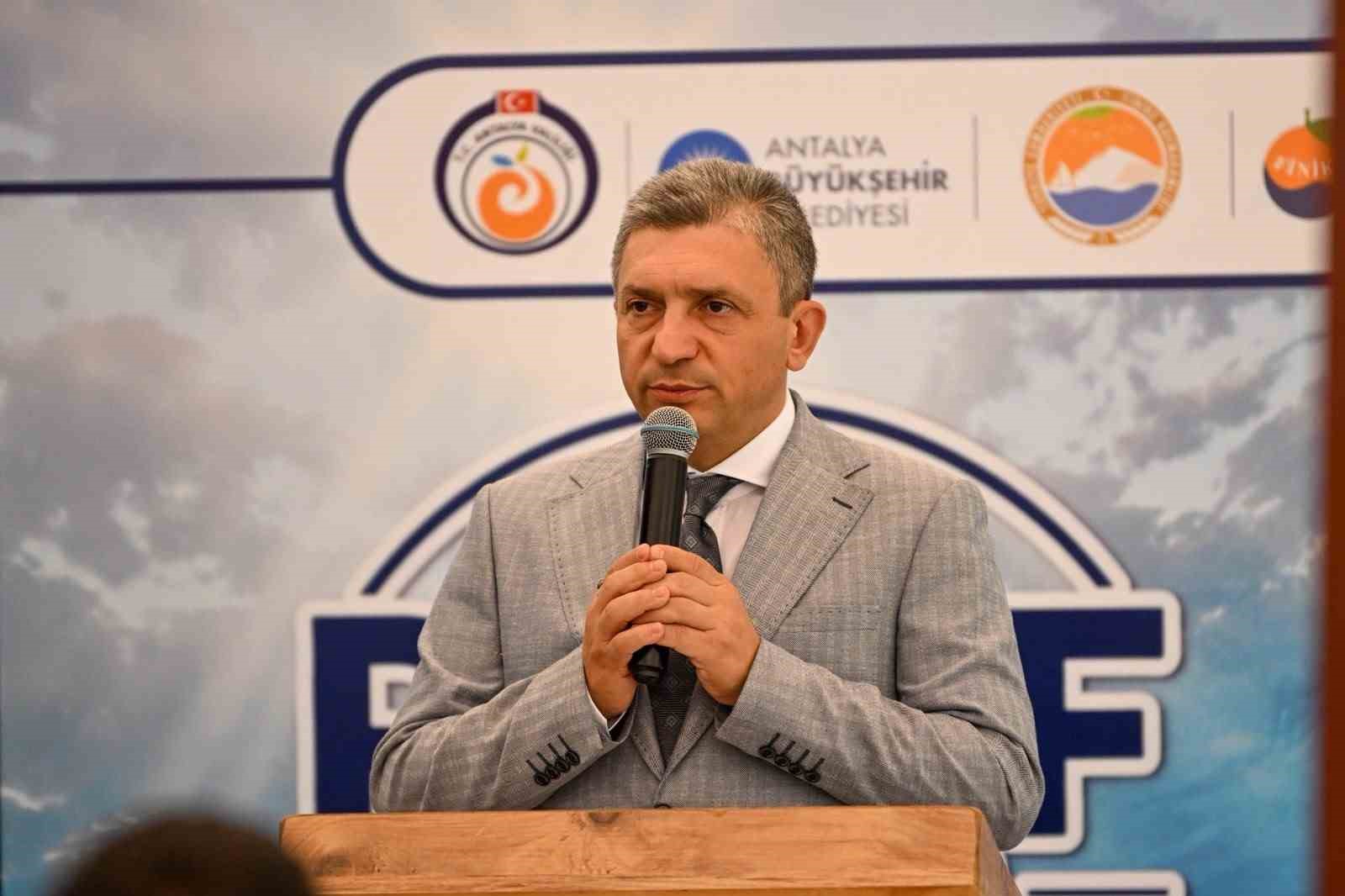 antalyada 50 yapay resif denize indirildi 0 zBfmOIDy
