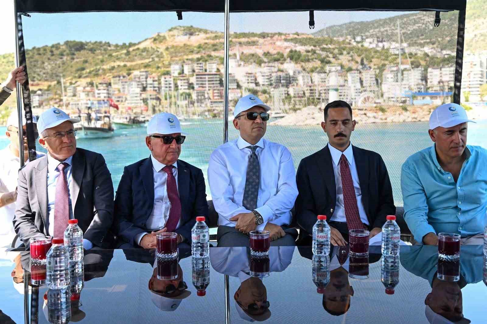 antalyada 50 yapay resif denize indirildi 3 5DMFfbS2