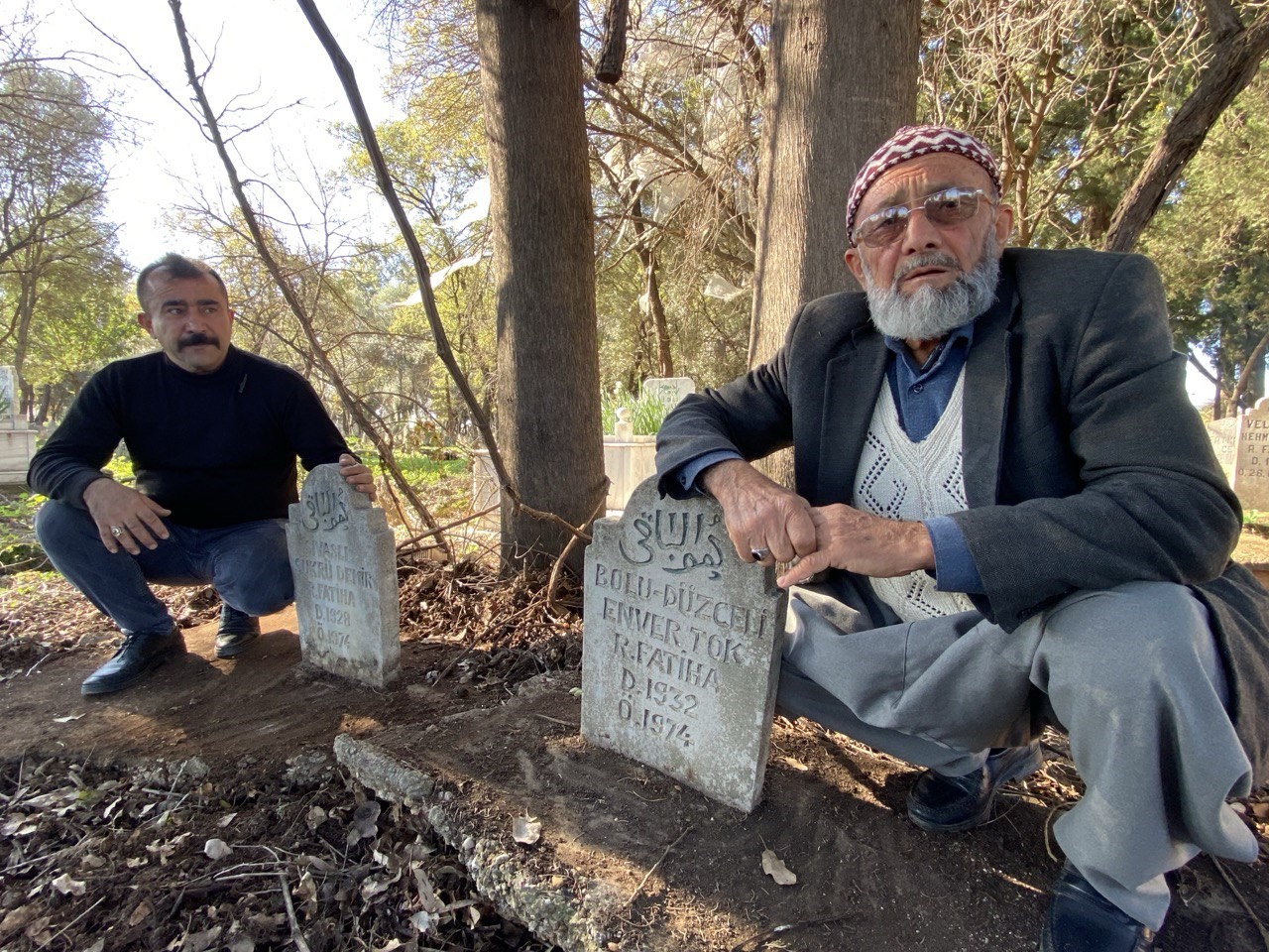 Antalya’da 50 yıl önce hayatını kaybeden iki tarım işçisinin mezarları sahiplerini bekliyor 6 antalyada 50 yil once hayatini kaybeden iki tarim iscisinin mezarlari sahiplerini bekliyor 2