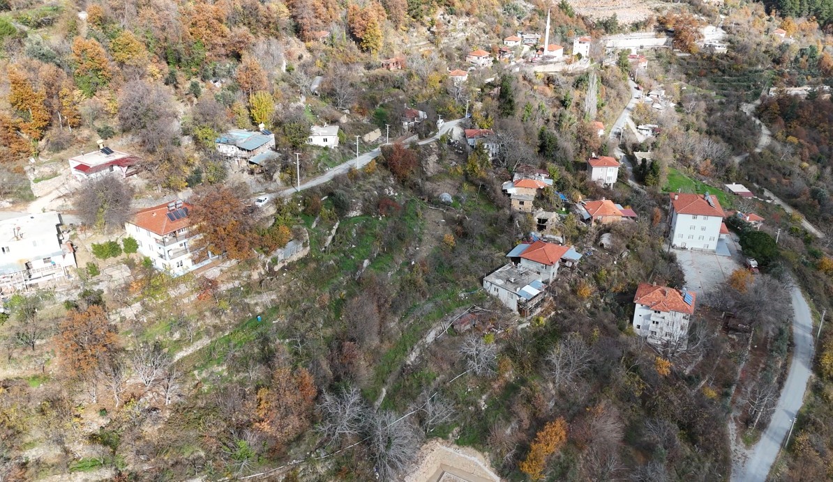 Antalya’da 82 yaşındaki yeminli mali müşavirden köy hayatına örnek proje 6 antalyada 82 yasindaki yeminli mali musavirden koy hayatina ornek proje 2 XhSUuntu