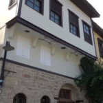 antalyada-alman-vatandasi-evinde-olu-bulundu-ktaLIip7.jpg