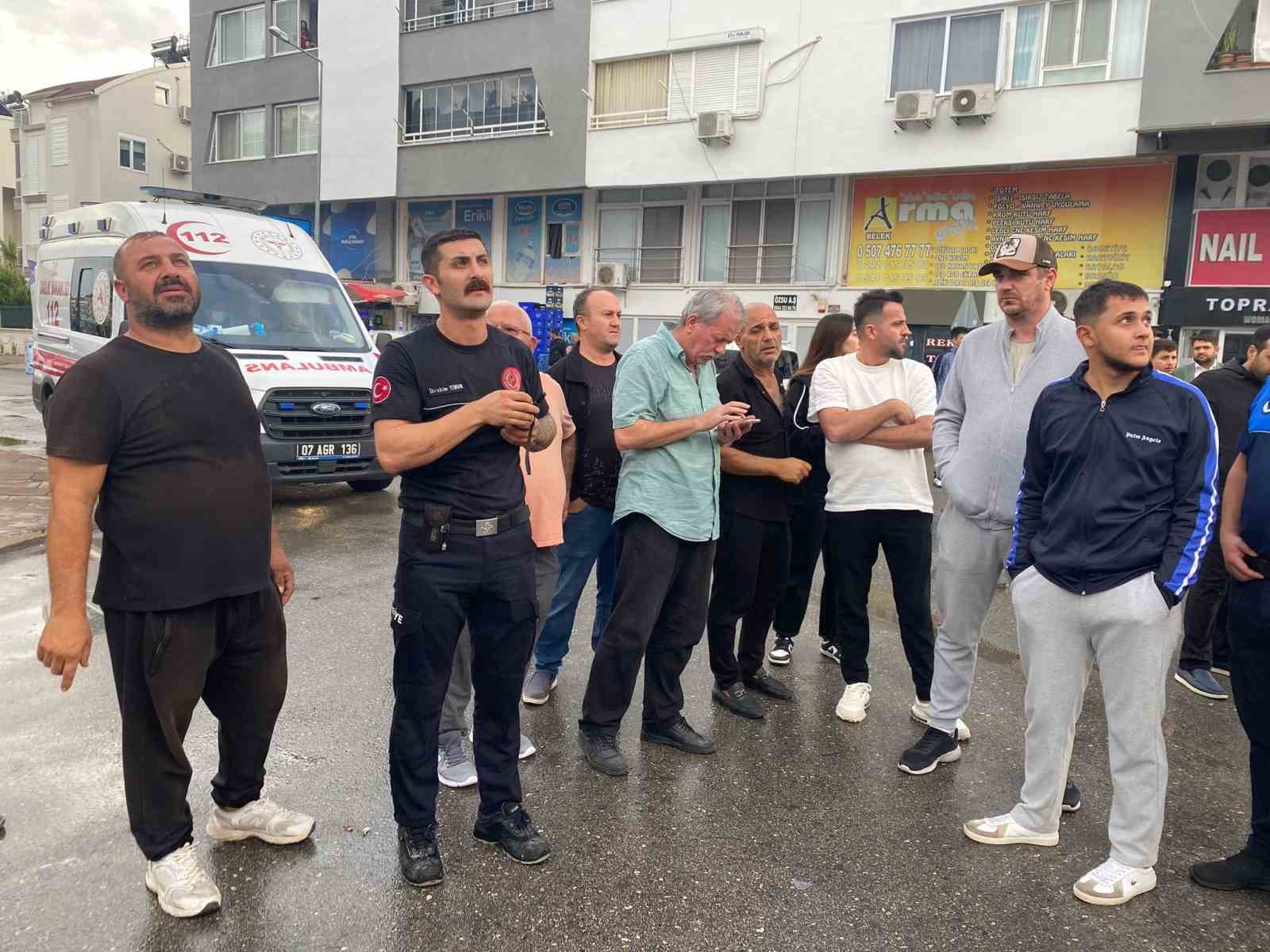antalyada apartman dairesi alev alev yandi 4 HBlgjCUI