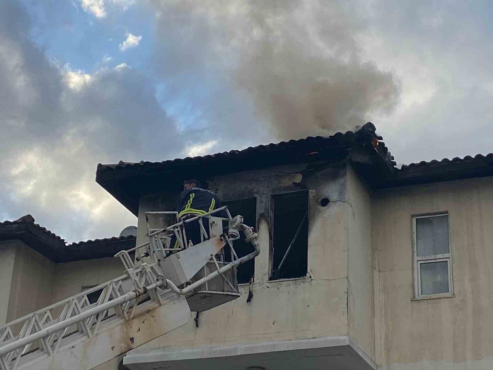antalyada apartman dairesi alev alev yandi 5 dNGDEezg