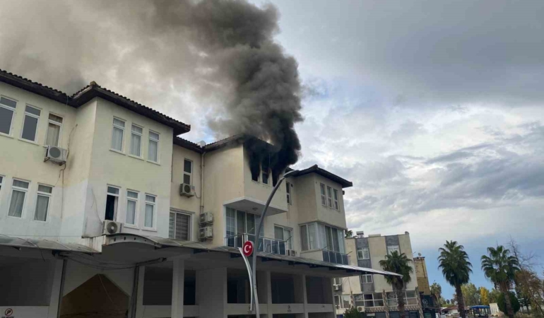 antalyada-apartman-dairesi-alev-alev-yandi-vpv9CUhe.jpg